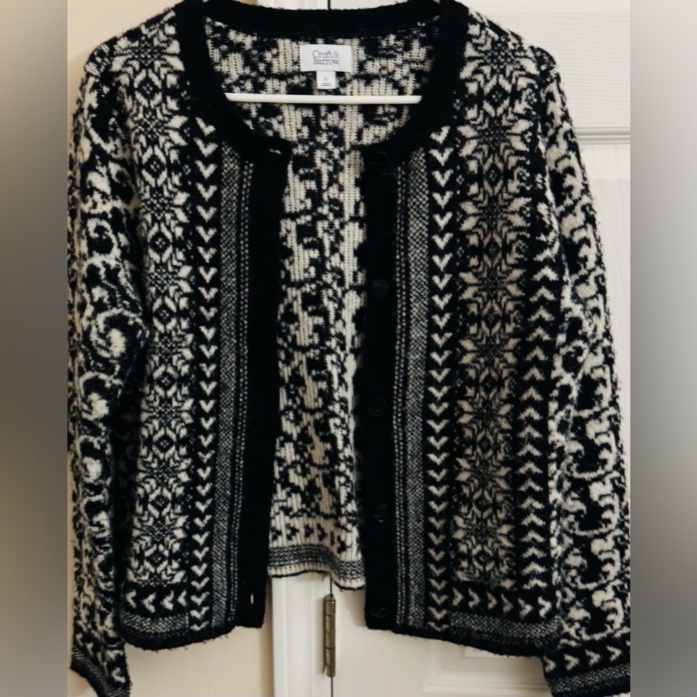 Croft & Barrow Multicolor Woman’s Small Long Sleeve Sweater
